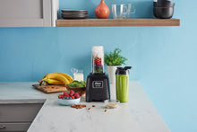 Load image into Gallery viewer, Oster 700 Watt ActiFit Personal Smoothie Blender - Black
