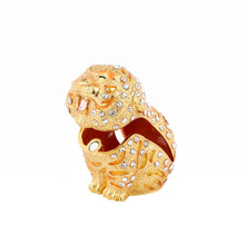 Load image into Gallery viewer, Tiger Jewelry Case
