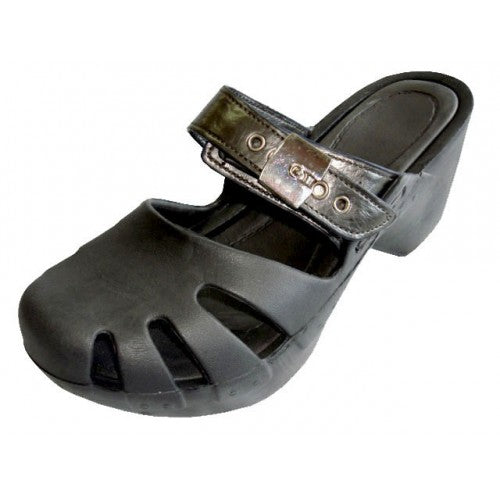 Wholesale Girl's Wedge Clogs Sandals (Black Color)