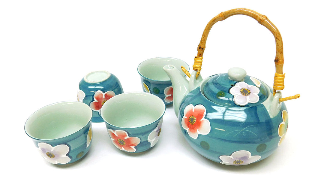 TEA SET BLUE W/FLOWERS