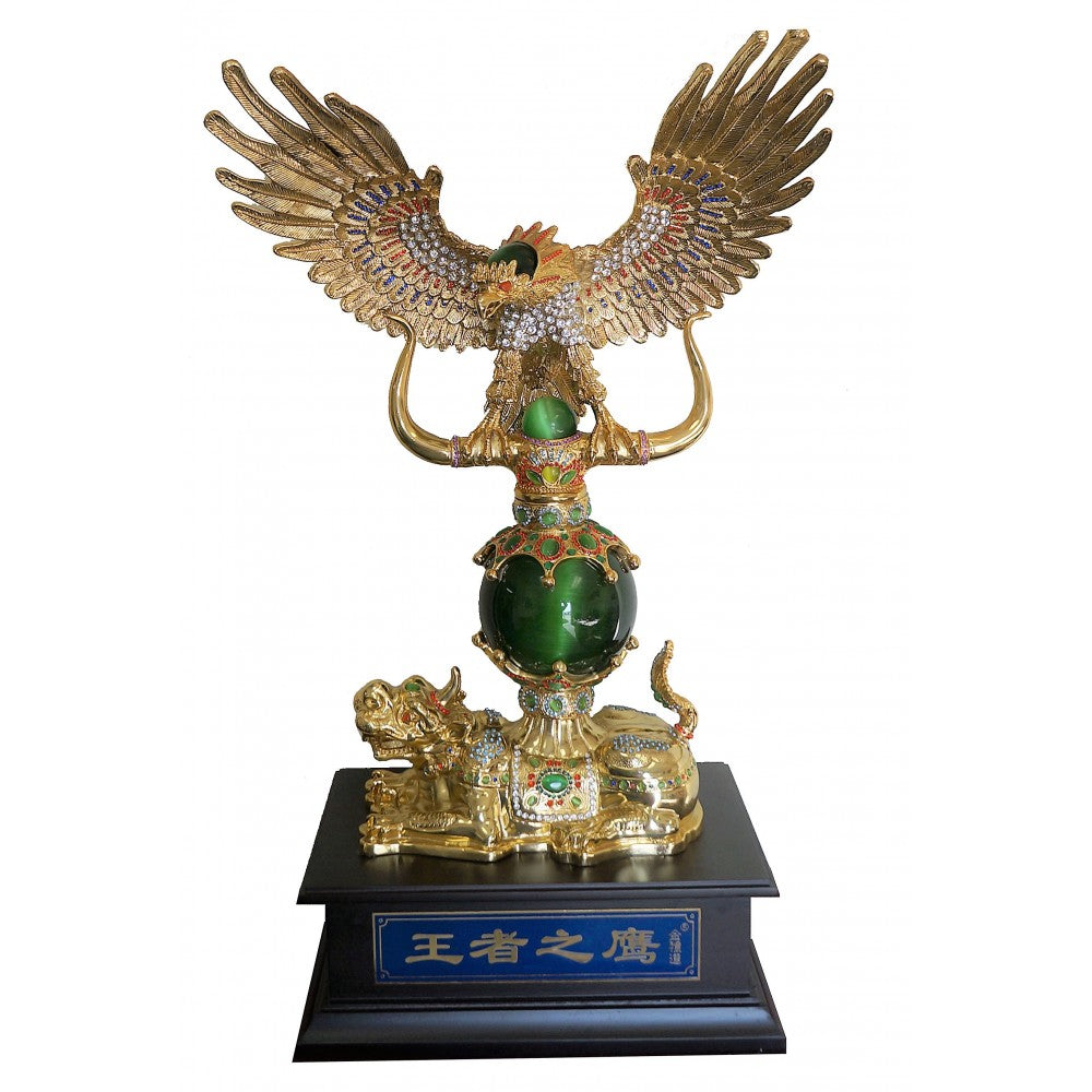 Figurine Eagle on The tiangou 