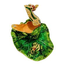 Load image into Gallery viewer, Frog on Lily Pad Jewelry Case   (MINIMUM OF 2)

